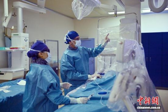 1017գL()g(sh) z