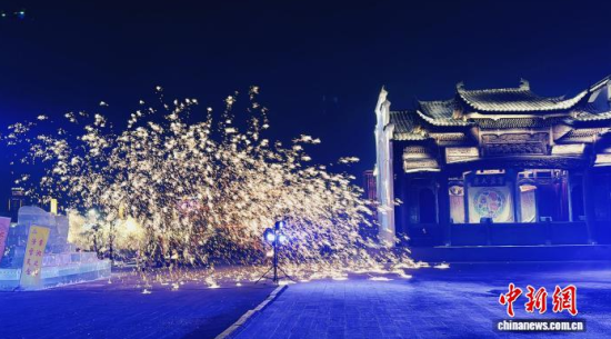 �����д����ϵ���Ļ��w��������ʯ���� �z