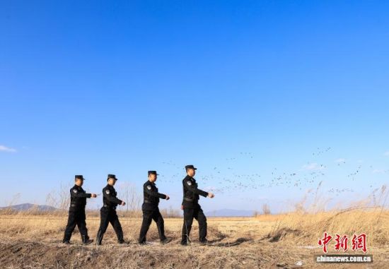 Ȧ��߅�zվ����Ȧ�Ӵ���B��Ϣ��Ѳ߉����־�| �z